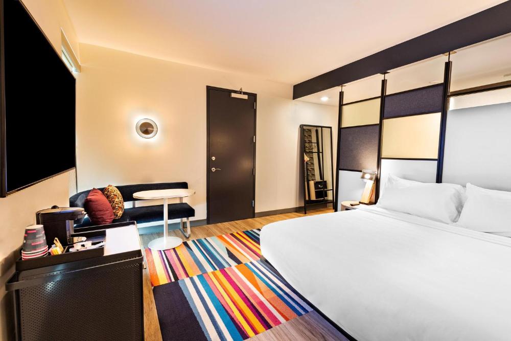 King Room interior